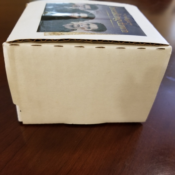 Twilight Breaking Dawn Part 1 Trading Cards - Picture 8 of 14